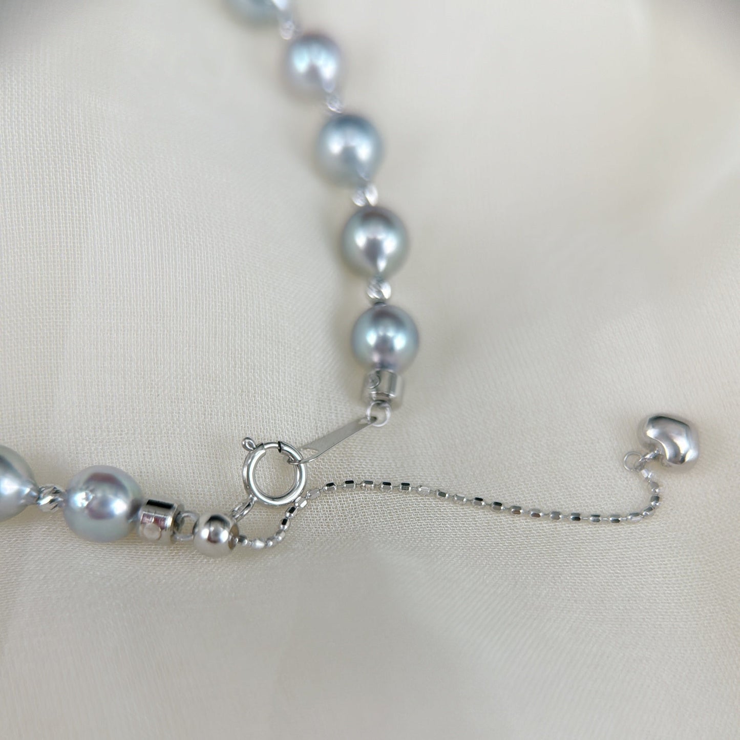 Blue Akoya Pearl Full Bracelet in 18K White Gold, 5-6mm