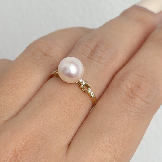 Akoya Pearl Ring in 18K Yellow Gold with Diamond, 8-8.5mm,d0.05ct